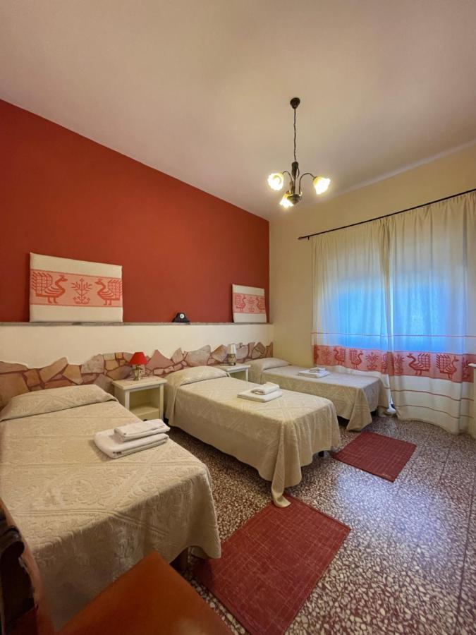 Fera5 Hotel Olbia Exterior photo