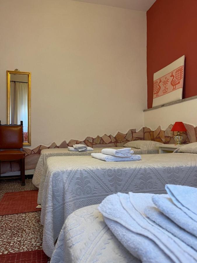Fera5 Hotel Olbia Exterior photo