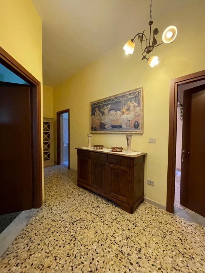 Fera5 Hotel Olbia Exterior photo